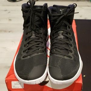 Nike hyperdunk